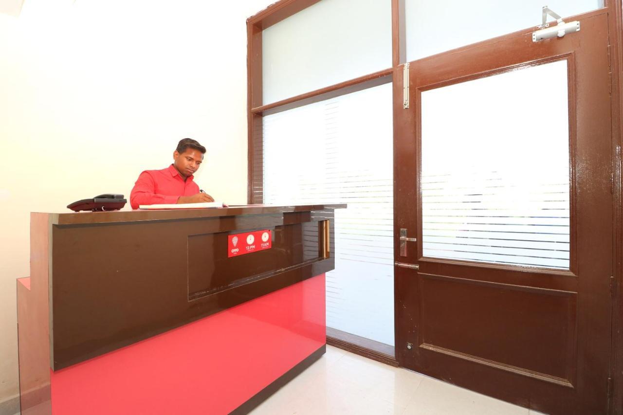 Oyo 24122 Hotel Sharnam Kharar Dış mekan fotoğraf